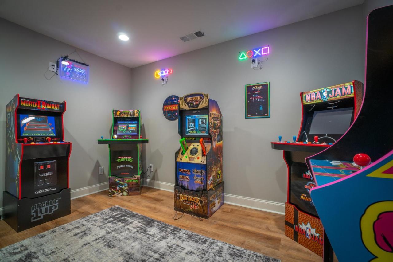 Par-Tee Haus I- Game Room & Hot Tub-Walk To Helen Extérieur photo
